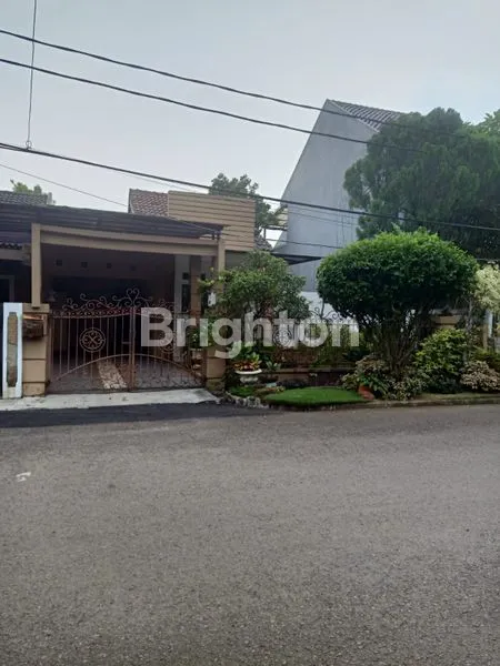 RUMAH BAGUS SIAP HUNI DALAM CLUSTER GRAHA RAYA