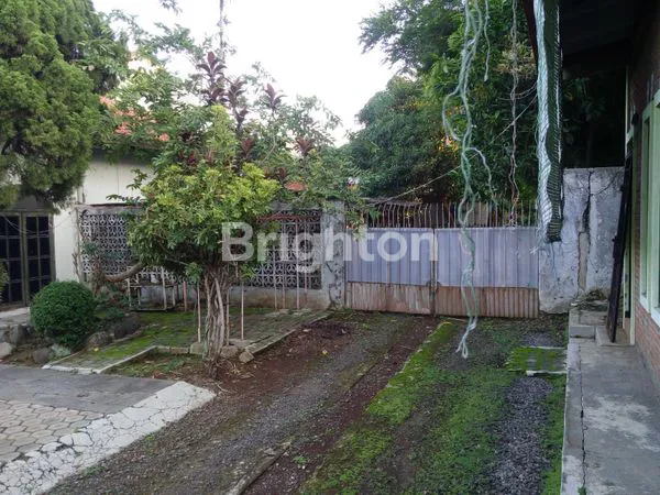image DIJUAL TANAH 1300 M,ADA RUKO NYA JUGA (5)