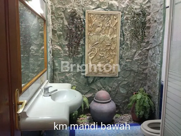 image DIJUAL RUMAH 2 LANTAI DII JATIWARNA PONDOK MELATI BEKASI (8)