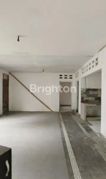 image RUMAH SEWA ANTIK MODEL KOLONIAL BELANDA DI AREA GUNUNG GUNUNG KOTA MALANG (7)