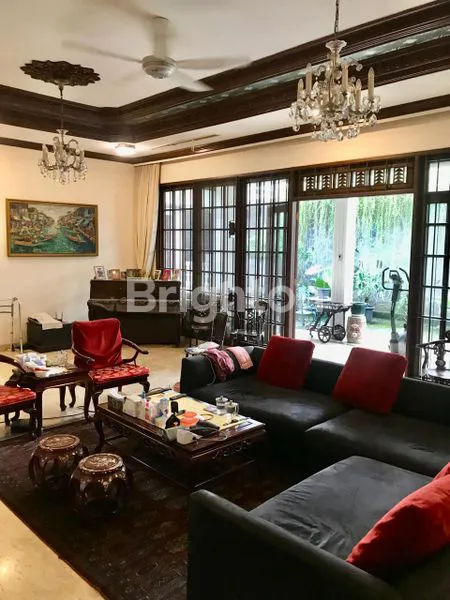 image RUMAH MEWAH DESIGN ARSITEKTUR (4)