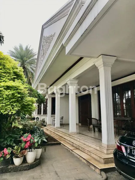 image RUMAH MEWAH DESIGN ARSITEKTUR (1)