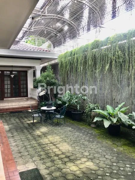 image RUMAH MEWAH DESIGN ARSITEKTUR (3)