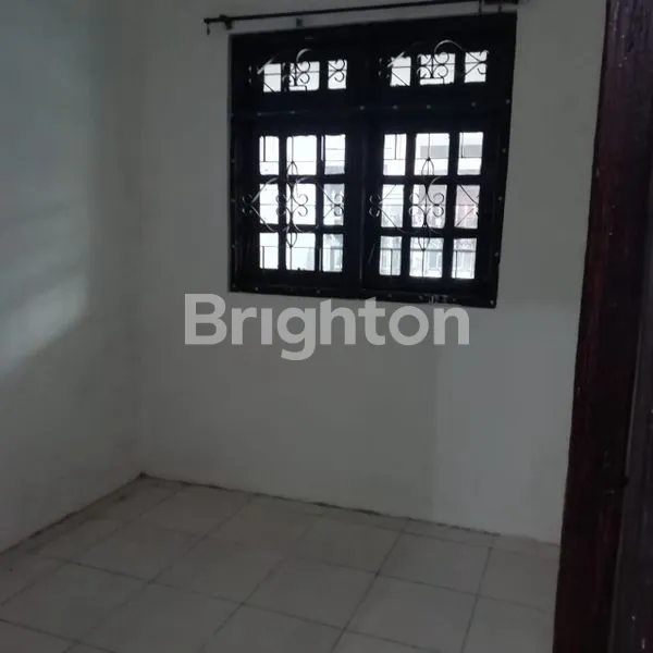 image DIJUAL RUMAH SIAP PAKAI DI BULAK RUKEM SEMAMPIR SURABAYA UTARA SIAP NEGO SAMPAI DEAL! (3)