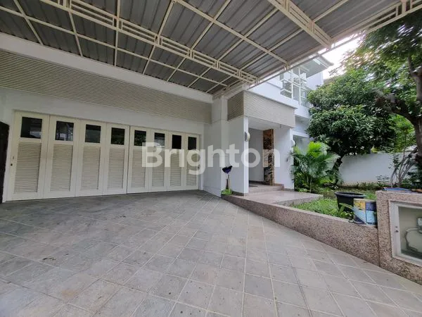 RUMAH DI PURI GALAXY