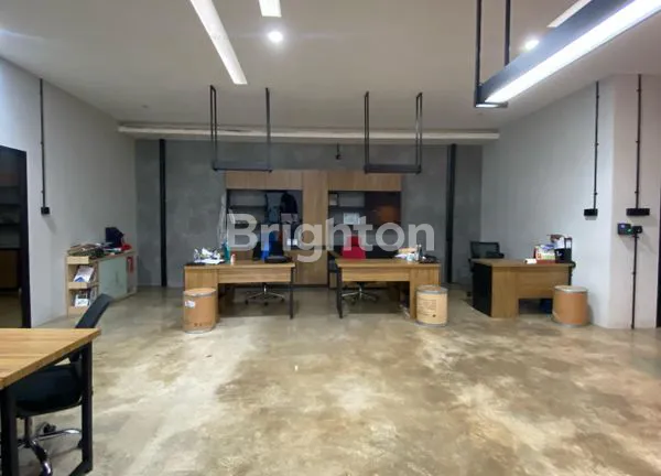 image GUDANG DAN KANTOR DI KARTASURA!! KONDISI SIAP PAKAI!! COCOK UTK KANTOR!! LOKASI STRATEGIS (5)