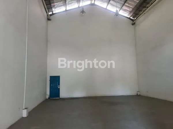 image GUDANG SIAP PAKAI DI SEMARANG BARAT. LOKASI STRATEGIS (4)