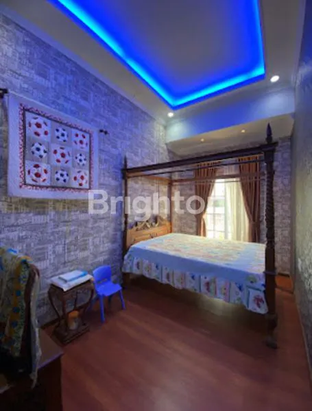 image RUMAH MEWAH 4KT FULL FURNISH DI PONDOK MUTIARA PEKANBARU (7)