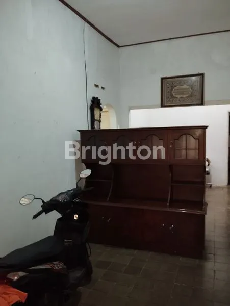 image RUMAH STRATEGIS DI PUSAT KOTA MADIUN – 3+1 KAMAR, SHM, HARGA NEGO! (5)