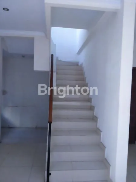 image RUMAH LUAS BERSIH SIAP HUNI (4)