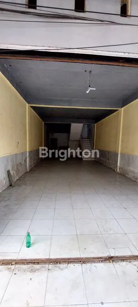 image RUKO 3 LANTAI PREMIUM TAMAN MELLA, DEKAT LIVING WORLD PEKANBARU (5)