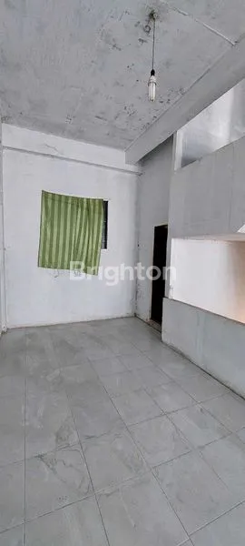 image RUKO 3 LANTAI PREMIUM TAMAN MELLA, DEKAT LIVING WORLD PEKANBARU (8)