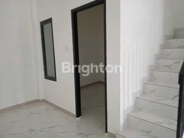 image DIJUAL RUMAH DI CIREUNDEU PISANGAN CIPUTAT (2)