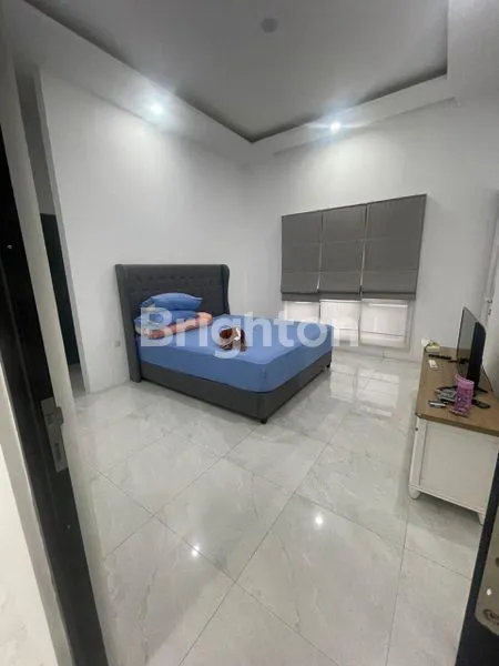 image LOKASI STRATEGIS,RUMAH MEWAH 2 LANTAI DI CITRALAND CILEUNGSI - SHM, 3+1 KT, 175M²,JAWA BARAT  (7)