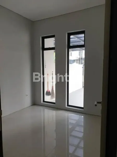 image RUMAH 2 LANTAI MINIMALIS DI PONDOK CANDRA , PONDOK TJANDRA, PONDOK CHANDRA SELANGKAH PINTU TOL TAMBAK SUMUR SELANGKAH MERR SURABAYA TIMUR (3)