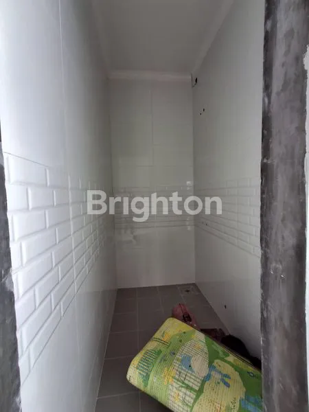 image RUMAH BARU LEBAR 7 TAMAN RATU JAKARTA BARAT (4)