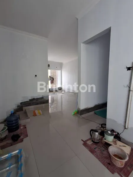 image RUMAH BARU LEBAR 7 TAMAN RATU JAKARTA BARAT (6)