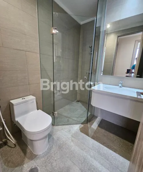 image APARTEMEN MENARA JAKARTA AZURE 2BR SEMI FURNISHED (8)