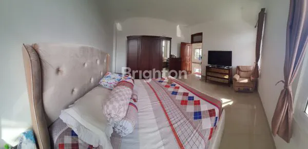 image RUMAH 31/2 LANTAI STRATEGIS DAERAH GROGOL JAKARTA BARAT (2)