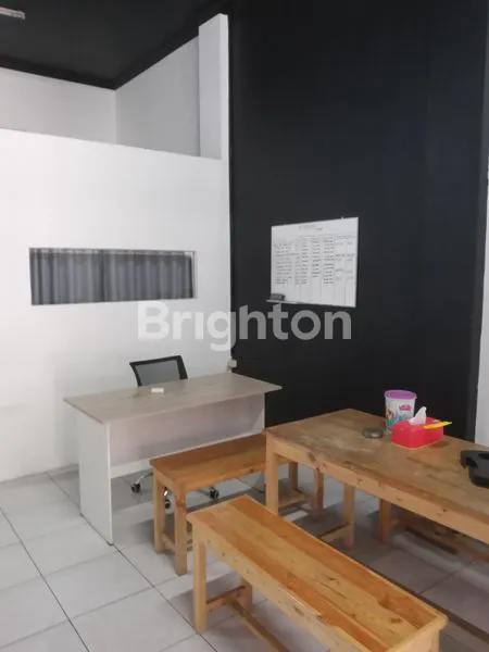 image RUMAH 2 LANTAI LANGSUNG BISA UNTUK USAHA (4)