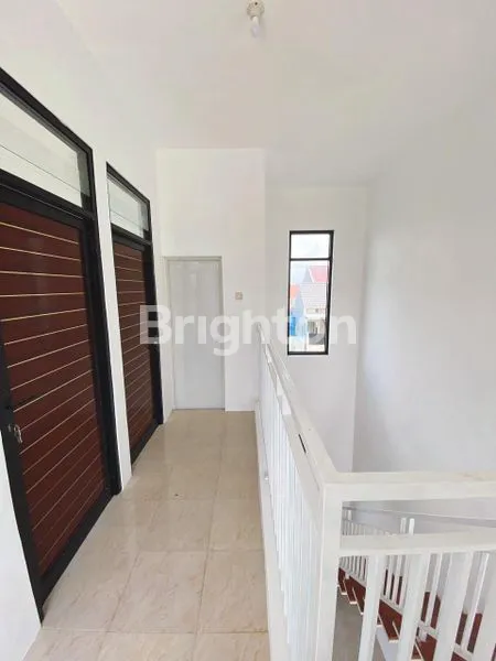 image RUMAH BARU GRESS 2 LANTAI SIAP HUNI 5 MENIT KE SOEHAT MALANG (5)