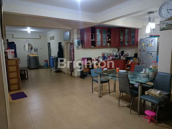 image JUAL RUMAH 3 LANTAI DI JEMBATAN 2 (6)