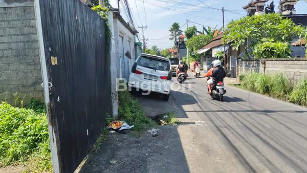 image TANAH DATAR SIAP BANGUN DI JALAN DUKUH SARI SEMER (2)