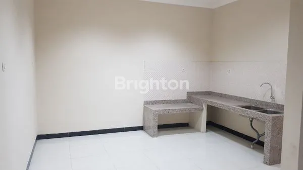 image RUMAH 3 LANTAI DAERAH RAMBUTAN, TANJUNG DUREN (2)