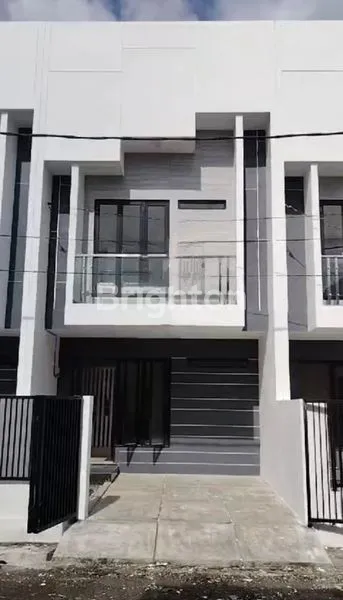 image RUMAH BARU 2 LANTAI - MODERN TENGA RUNGKUT (1)