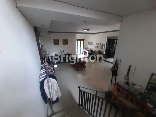 image RUMAH MEWAH TENGAH KOTA HARAPAN RAYA (6)