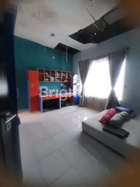 image RUMAH MEWAH TENGAH KOTA HARAPAN RAYA (7)