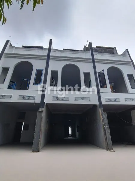 image RUMAH MODERN MINIMALIS 3 LANTAI DI TANJUNG DUREN UTARA (1)