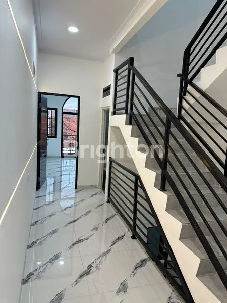 image RUMAH 3 LANTAI DI TANJUNG DUREN,READY 30 APRIL 2025 (5)