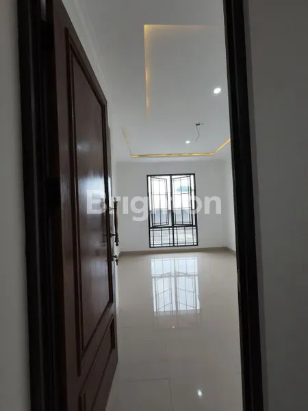 image TOWNHOUSE PREMIUM 2 LT DIJATIMEKAR JATIASIH (6)