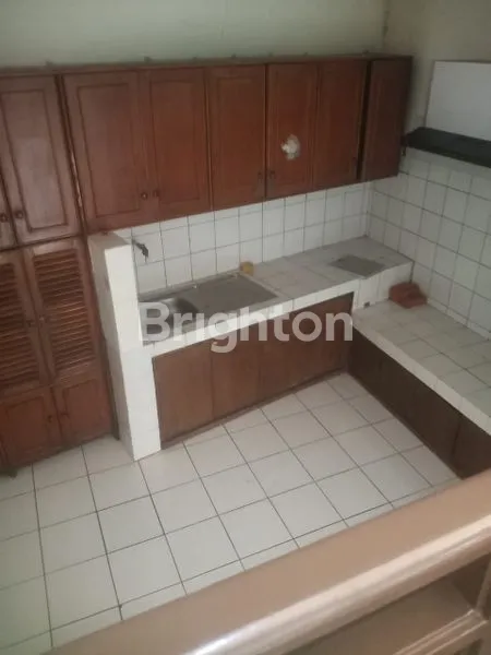 image RUMAH CANTIK SIAP HUNI PINGGIR JALAN DAGO ATAS (4)
