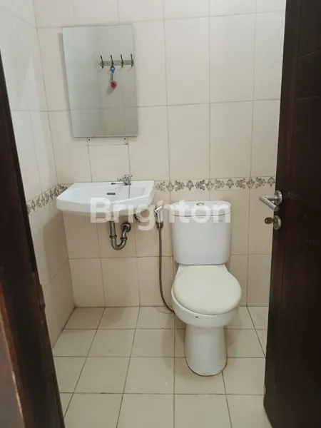 image RUMAH MODERN 1 LANTAI DALAM CLUSTER DI WILAYAH RAMAI BEKASI  (7)