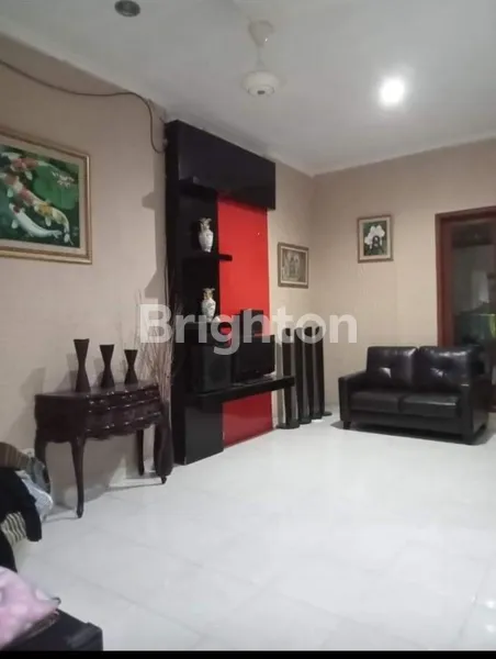 image RUMAH MODERN 2 LANTAI DALAM CLUSTER DI TIMUR JAKARTA (2)