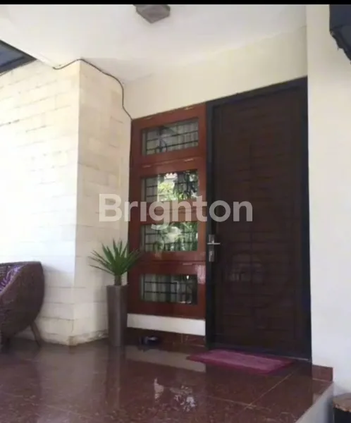 image RUMAH MODERN 2 LANTAI DALAM CLUSTER DI TIMUR JAKARTA (6)