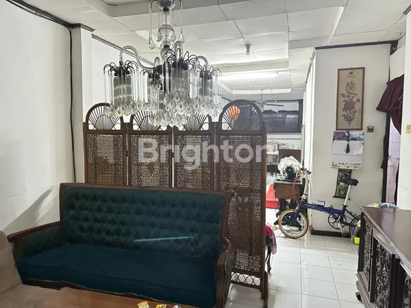 image RUMAH 2 LANTAI DI JAKARTA TIMUR DEKAT AKSES TOLL (4)