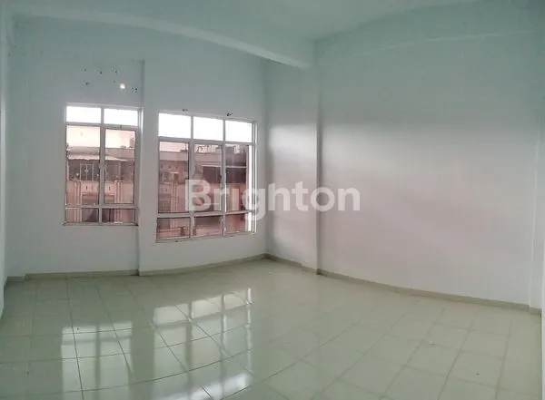 image RUKO 3 LANTAI DI JALAN MUTIARA (6)