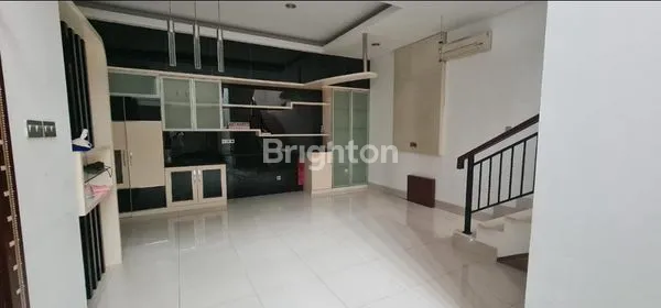 image RUMAH MEWAH 2,5 LT BSD TURUN HARGA (2)