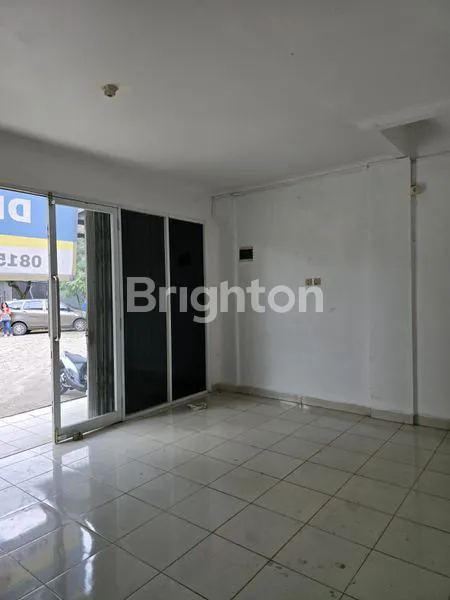 image RUKO STRATEGIS DI ALUN-ALUN DEPOK (2)