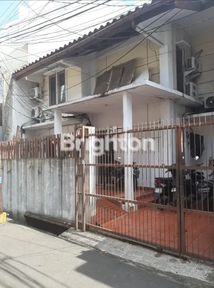 image RUMAH TUA DI TANJUNG DUREN BISA DIBANGUN ULANG UTK KOST KOST\'AN   (1)