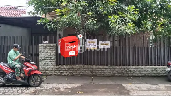 DIJUAL/SEWA RUMAH BERTINGKAT LOKASI ASRI
