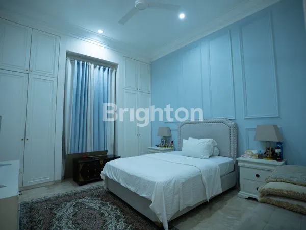 image RUMAH KEMANG DALAM, ELEGANT FURNISHED RENGAN LOKASI STRATEGIS DAN LINGKUNGAN EKSKLUSIF, JAKARTA SELATAN (4)