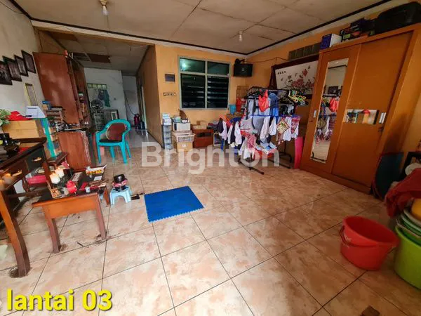 image RUMAH 3 LANTAI PADEMANGAN JAKUT (7)