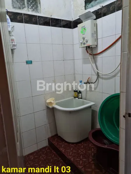 image RUMAH 3 LANTAI PADEMANGAN JAKUT (8)