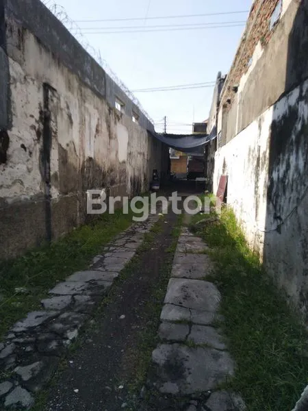 image TANAH  KALI INI LOKASINYA STRATEGIS NOL JALAN RAYA PADAT PENDUDUK  (6)