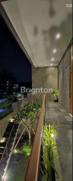 image RUMAH BRAND NEW 3.5 LANTAI SUNTER DIJUAL (5)