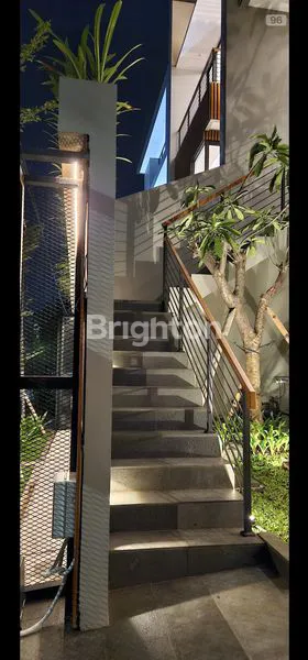 image RUMAH BRAND NEW 3.5 LANTAI SUNTER DIJUAL (1)